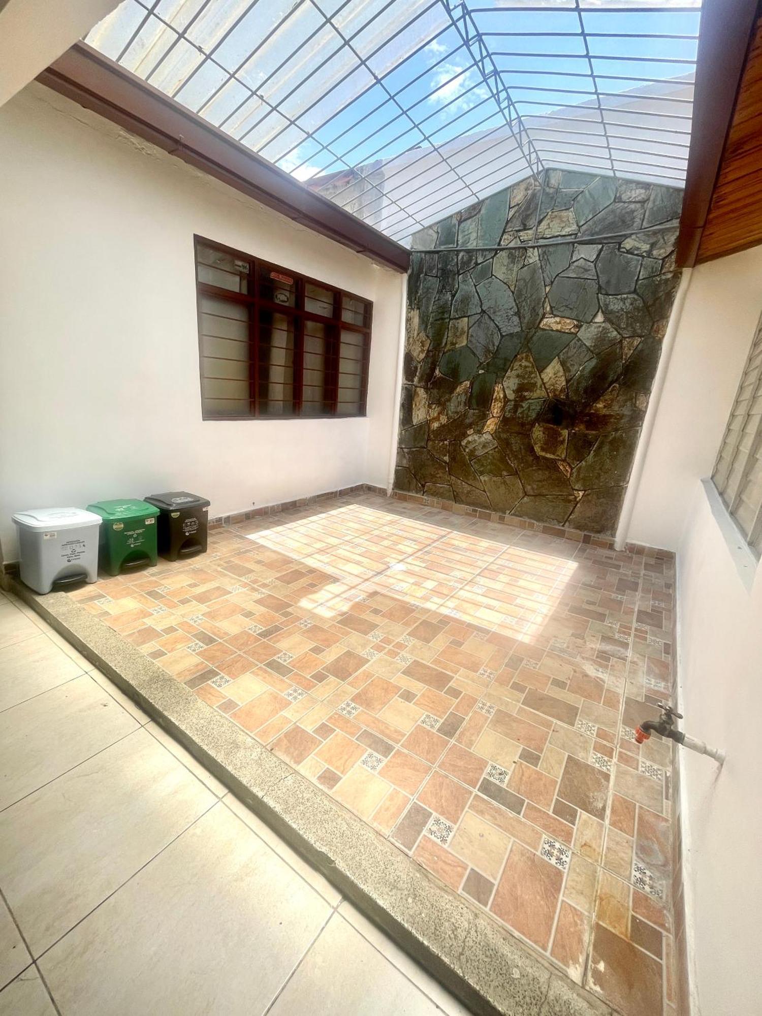 Casa Santiago Mayor Cali Extérieur photo