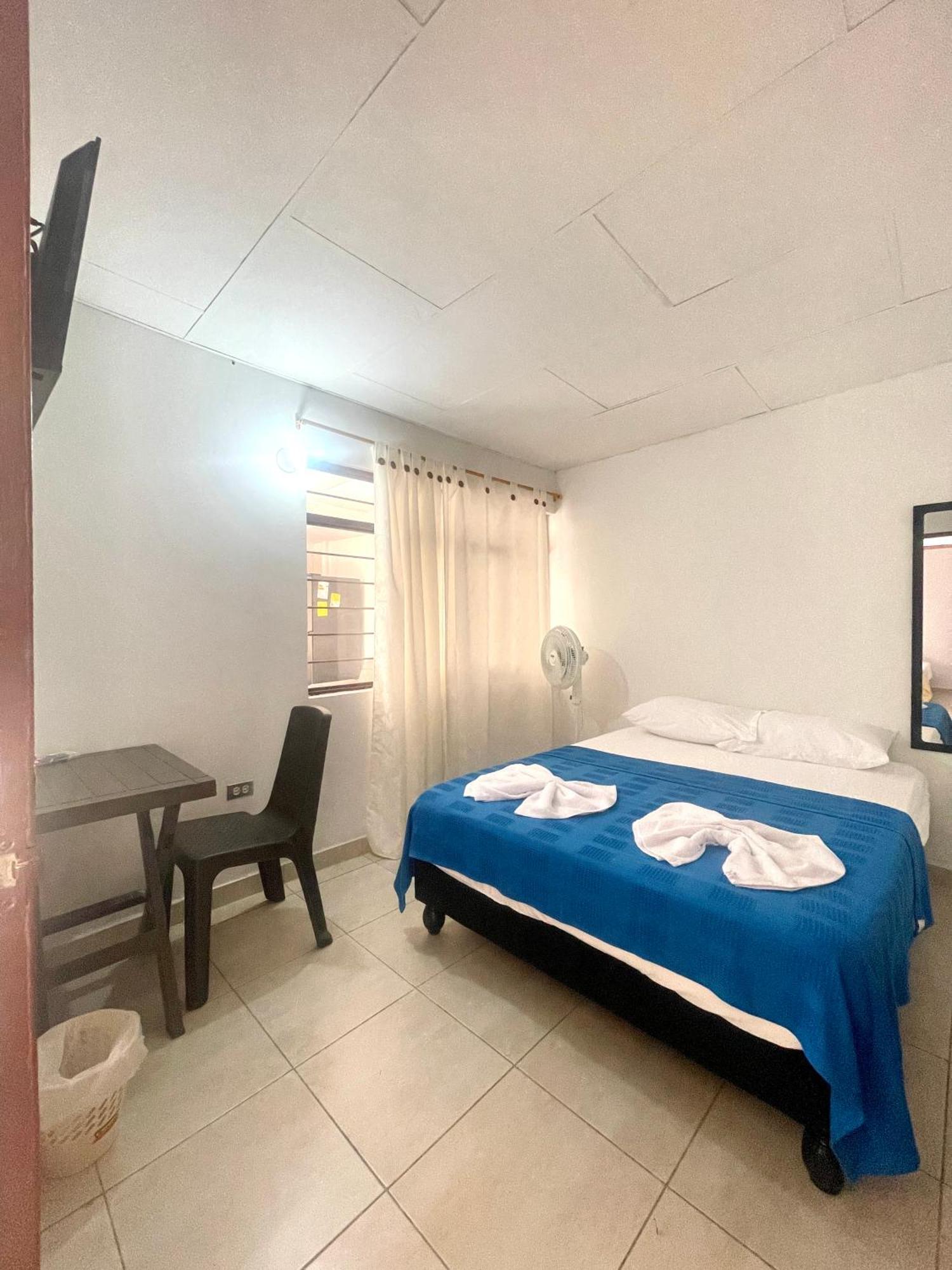 Casa Santiago Mayor Cali Extérieur photo