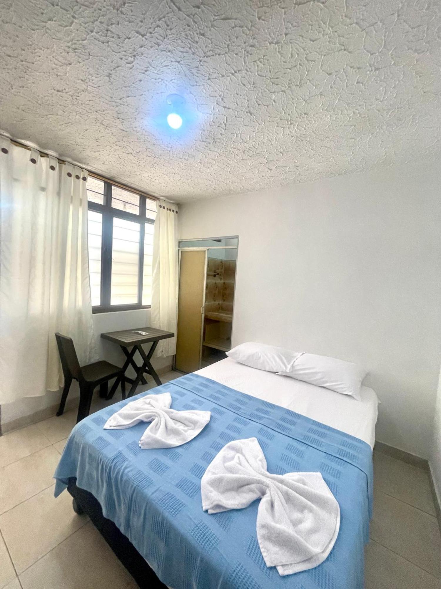 Casa Santiago Mayor Cali Extérieur photo
