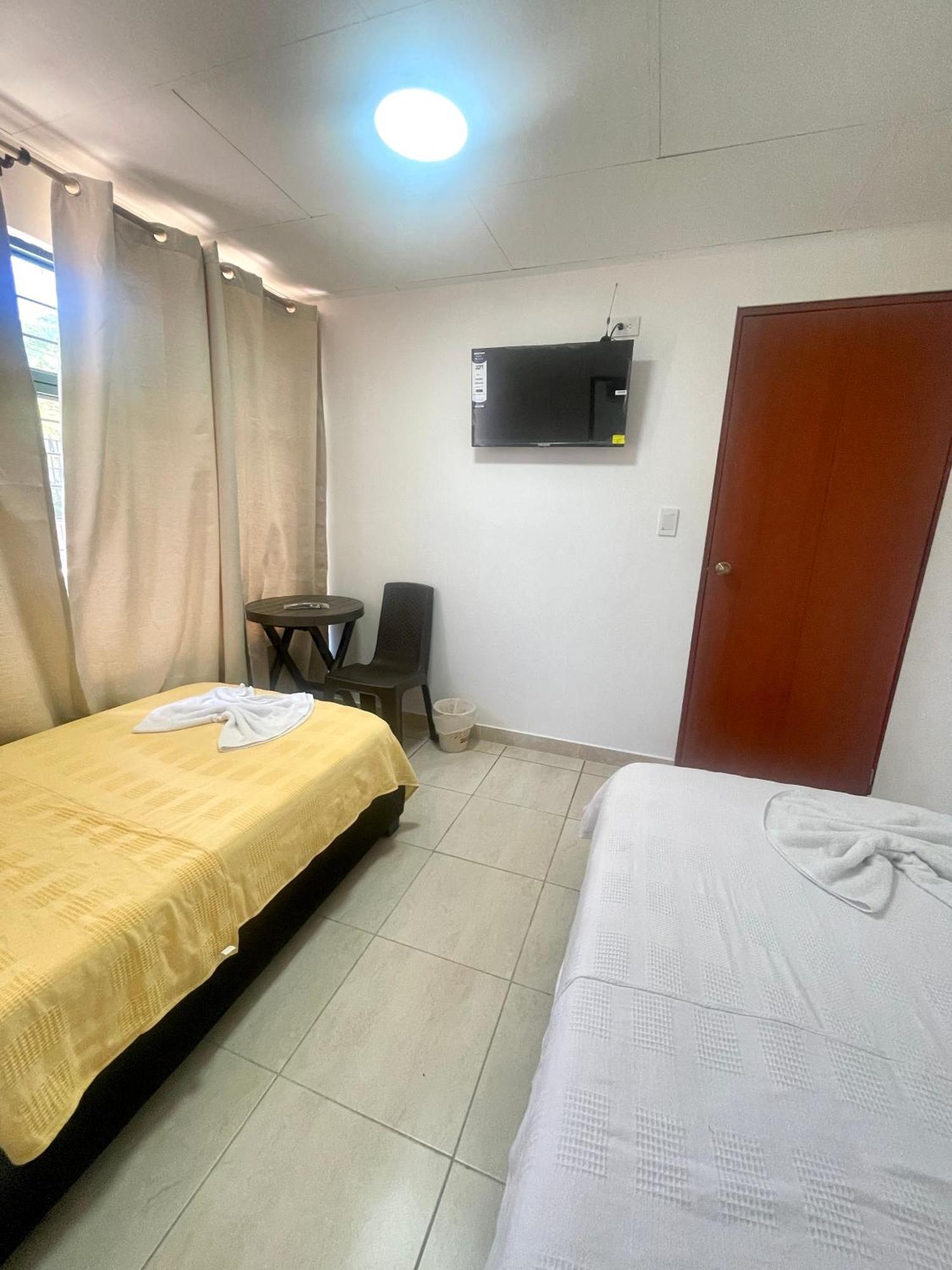 Casa Santiago Mayor Cali Extérieur photo